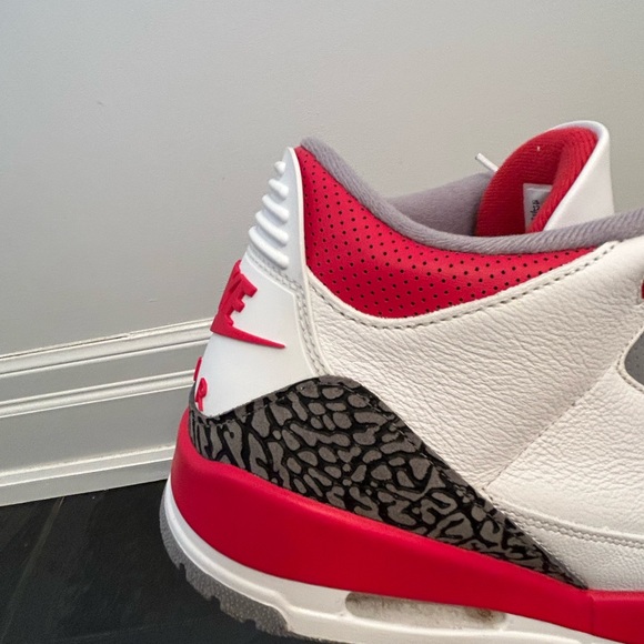 Jordan 3 Fire Red 2022 - Picture 5 of 12